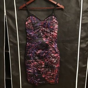 ❤️Guess Lace Top Ruched Sexy Dress size 6